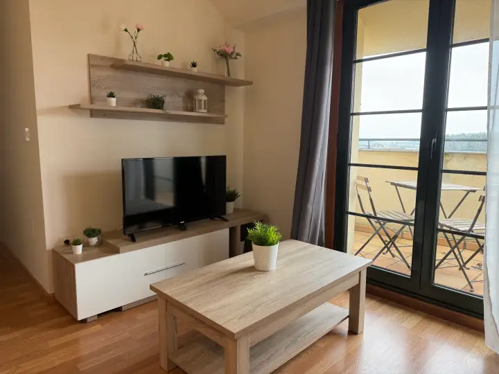 Ático con terraza y vistas al mar en San Miguel