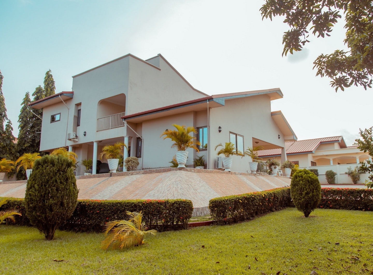 Vivienda en venta con jardín — Inmobiliaria Galicia